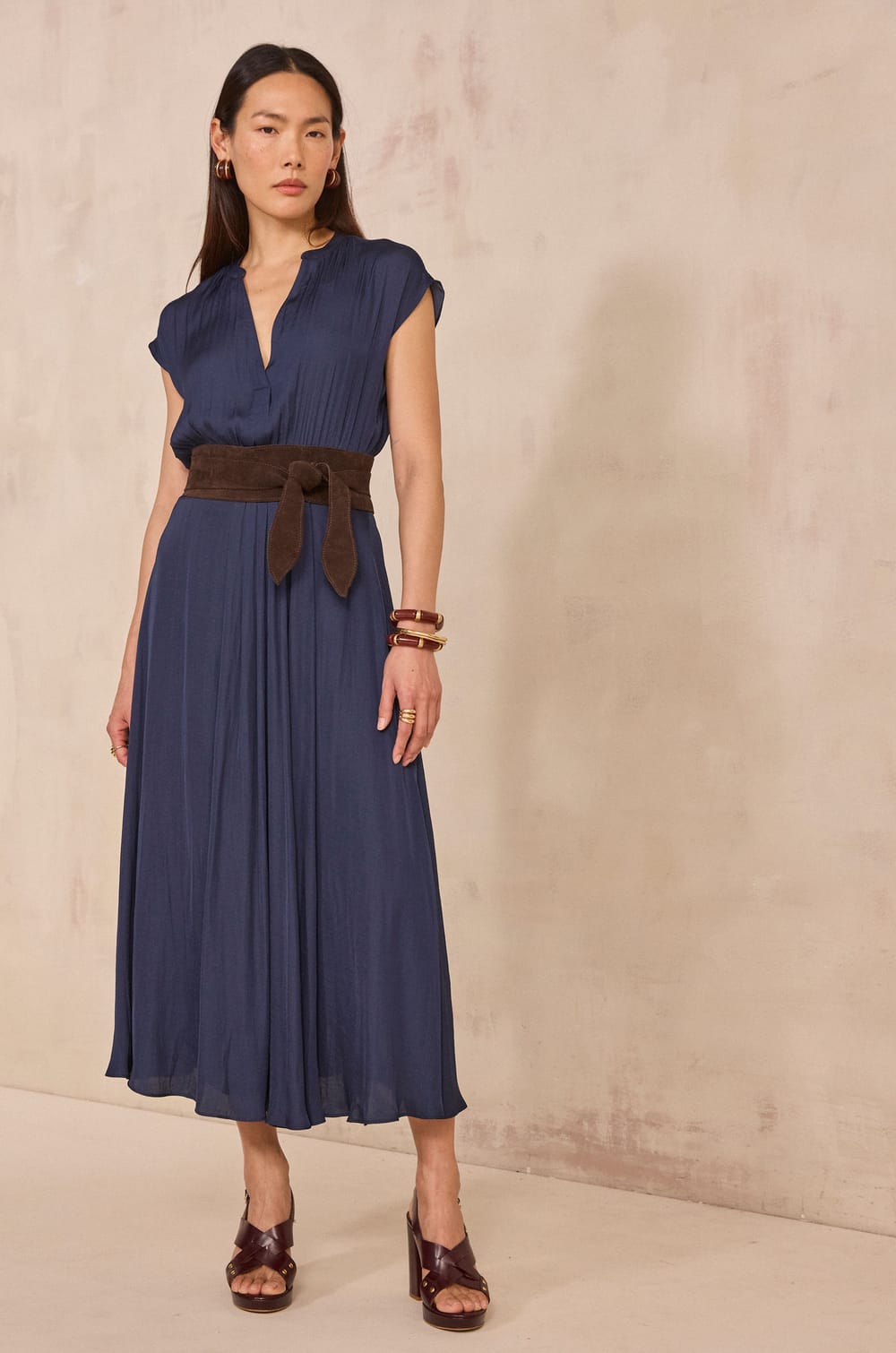 Robe droite BECKY;${refinementColor}