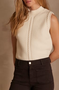 Pull sans manches SCARLET;${refinementColor}