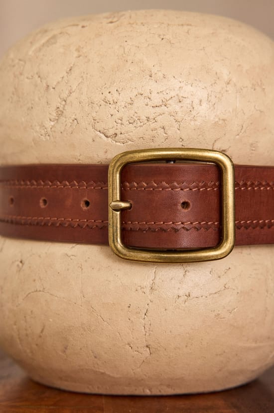 100% leather belt LUCIEN;${refinementColor}
