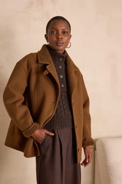 Abrigo DEBBIE con efecto borreguito;${refinementColor}