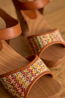 Sandales Marcus;${refinementColor}