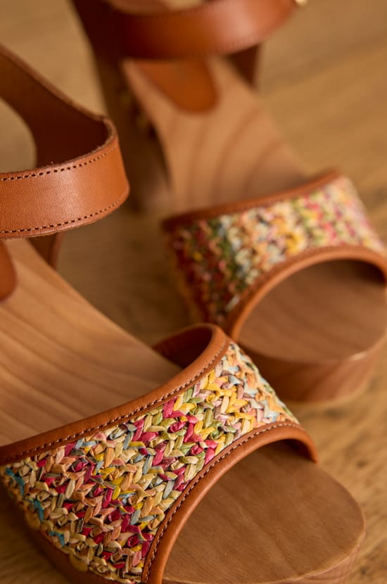 Sandales Marcus;${refinementColor}