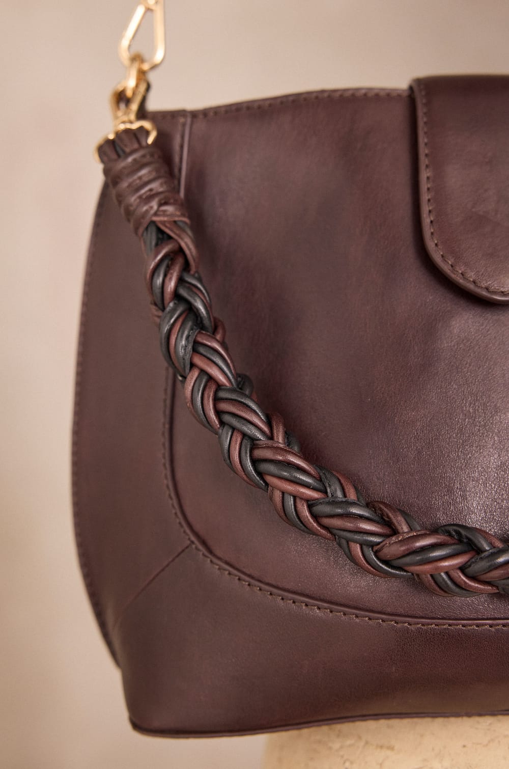 100% leather bag MARCEL;${refinementColor}