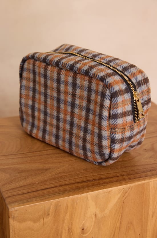 Kulturbeutel mit Tartanmuster LIAM;${refinementColor}