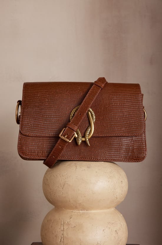 LEON leather shoulder bag;${refinementColor}