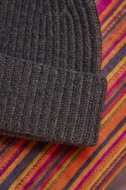 Bonnet en laine VICTOR;${refinementColor}