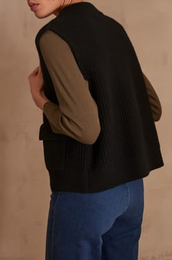 Gilet sans manches en laine SIMON;${refinementColor}