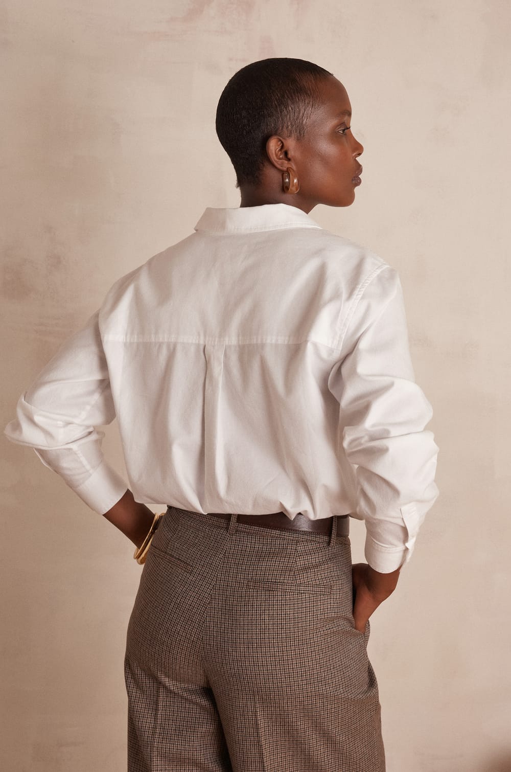 MANDIE V-neck blouse in cotton;${refinementColor}