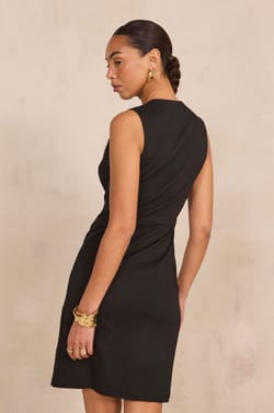 SHORT DRESS BERRY;${refinementColor}