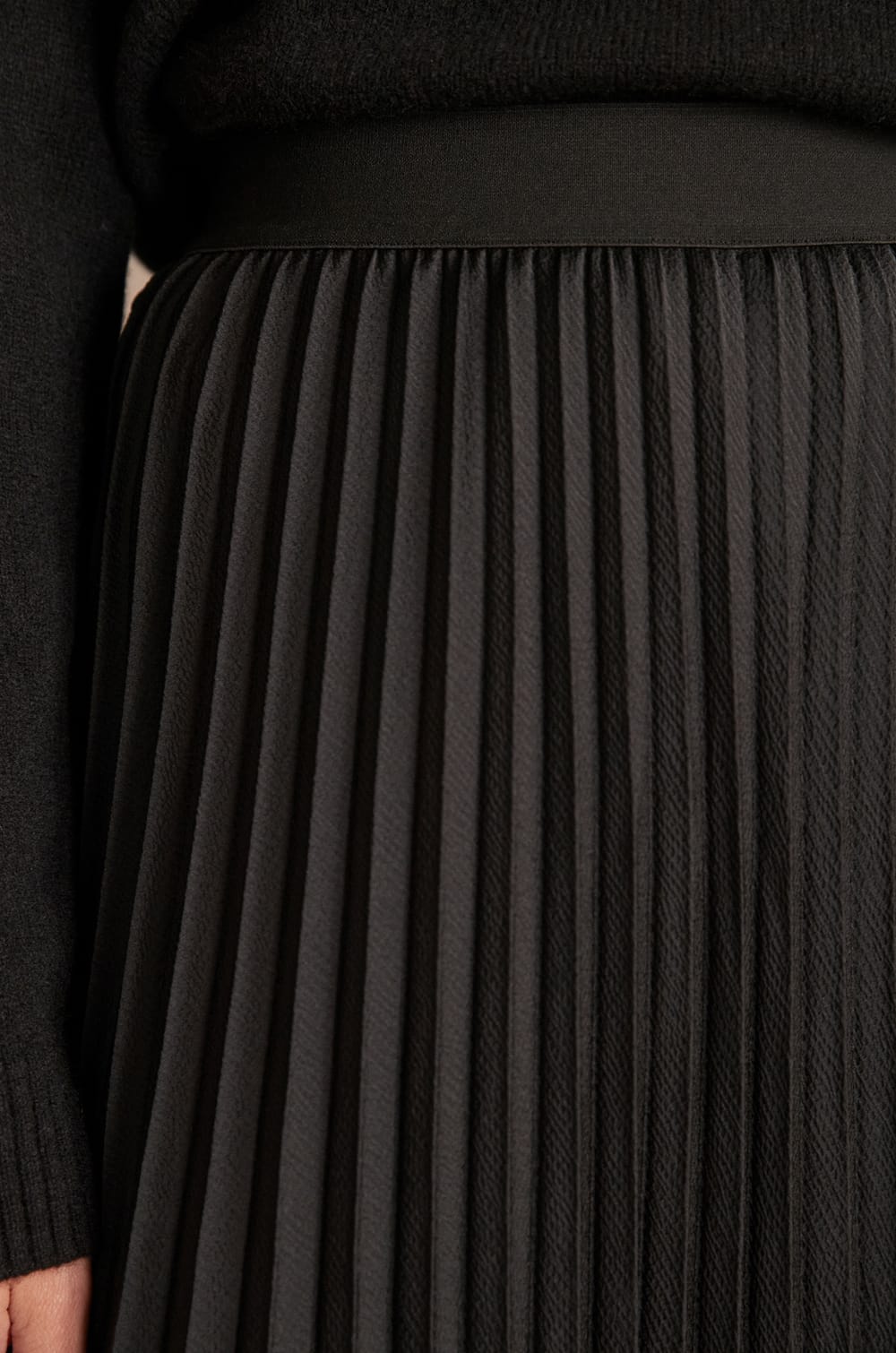 ESTHER pleated skirt;${refinementColor}