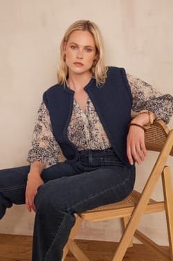 Vest BETSY in katoen;${refinementColor}