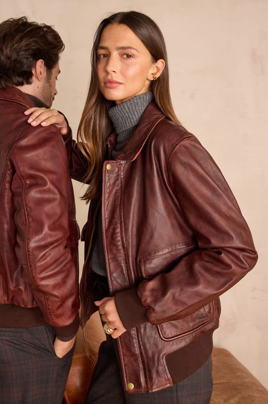 Unisex SEDUCTEUR jacket in 100% leather;${refinementColor}