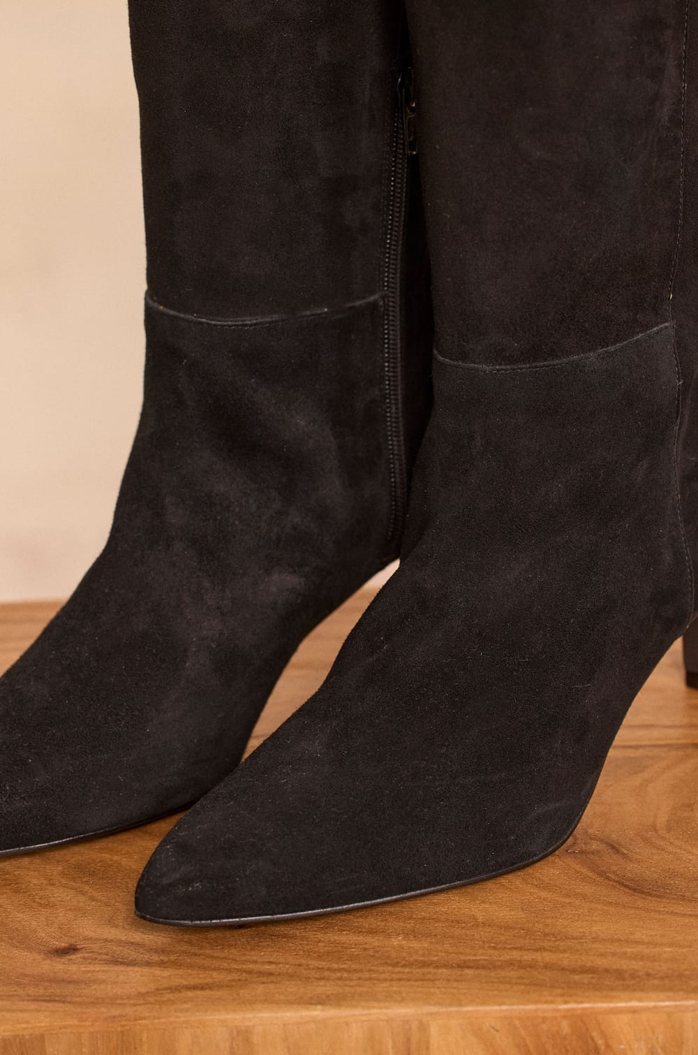 Bottes &agrave; talons en su&egrave;de OXANA ;${refinementColor}