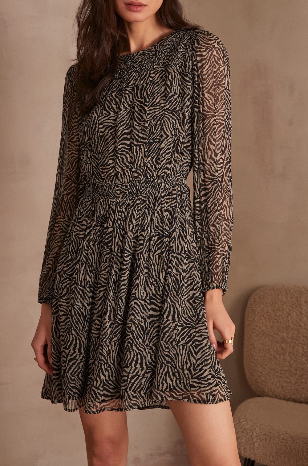 Robe LORYS;${refinementColor}