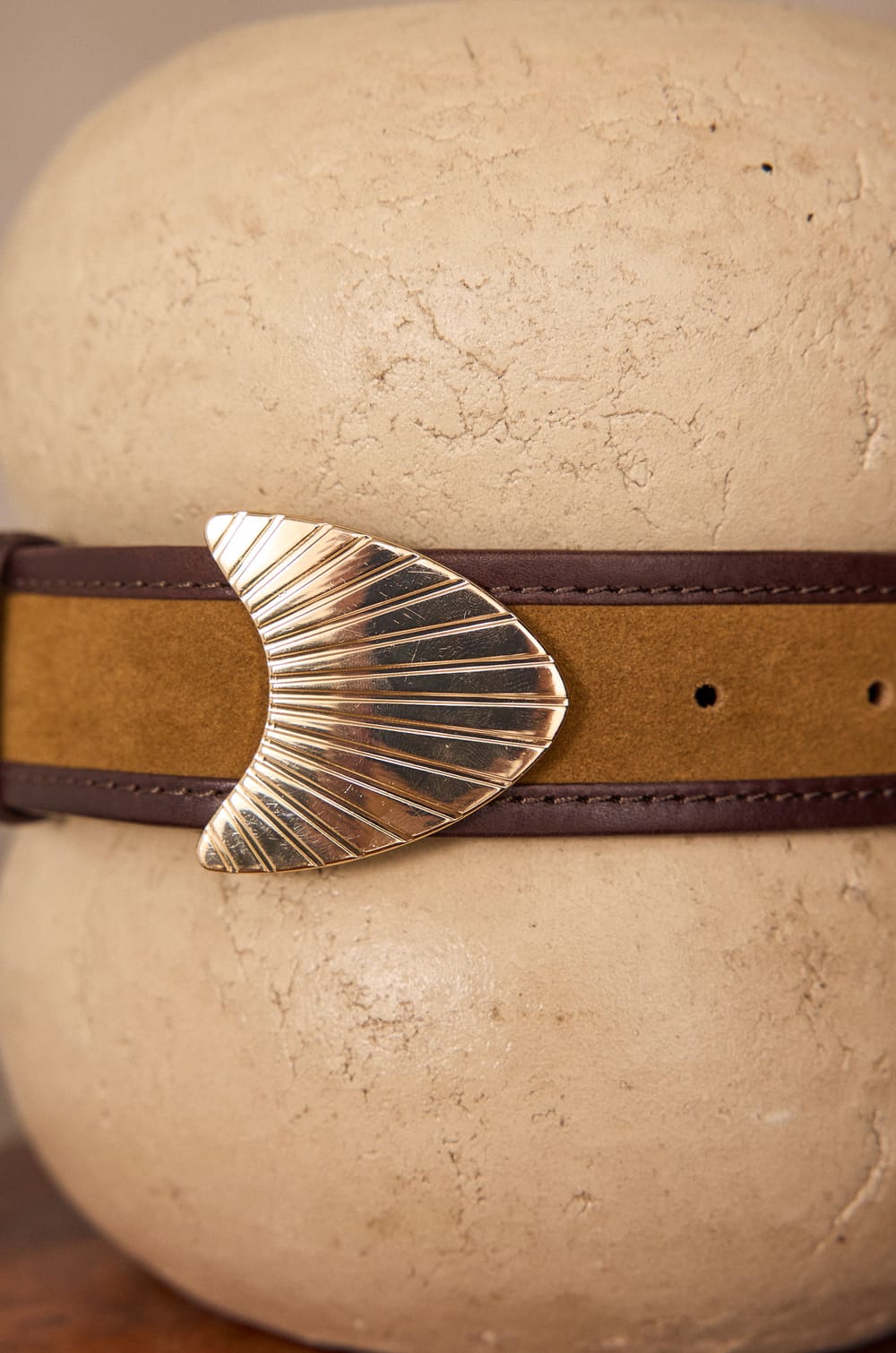 LEONARD leather belt;${refinementColor}