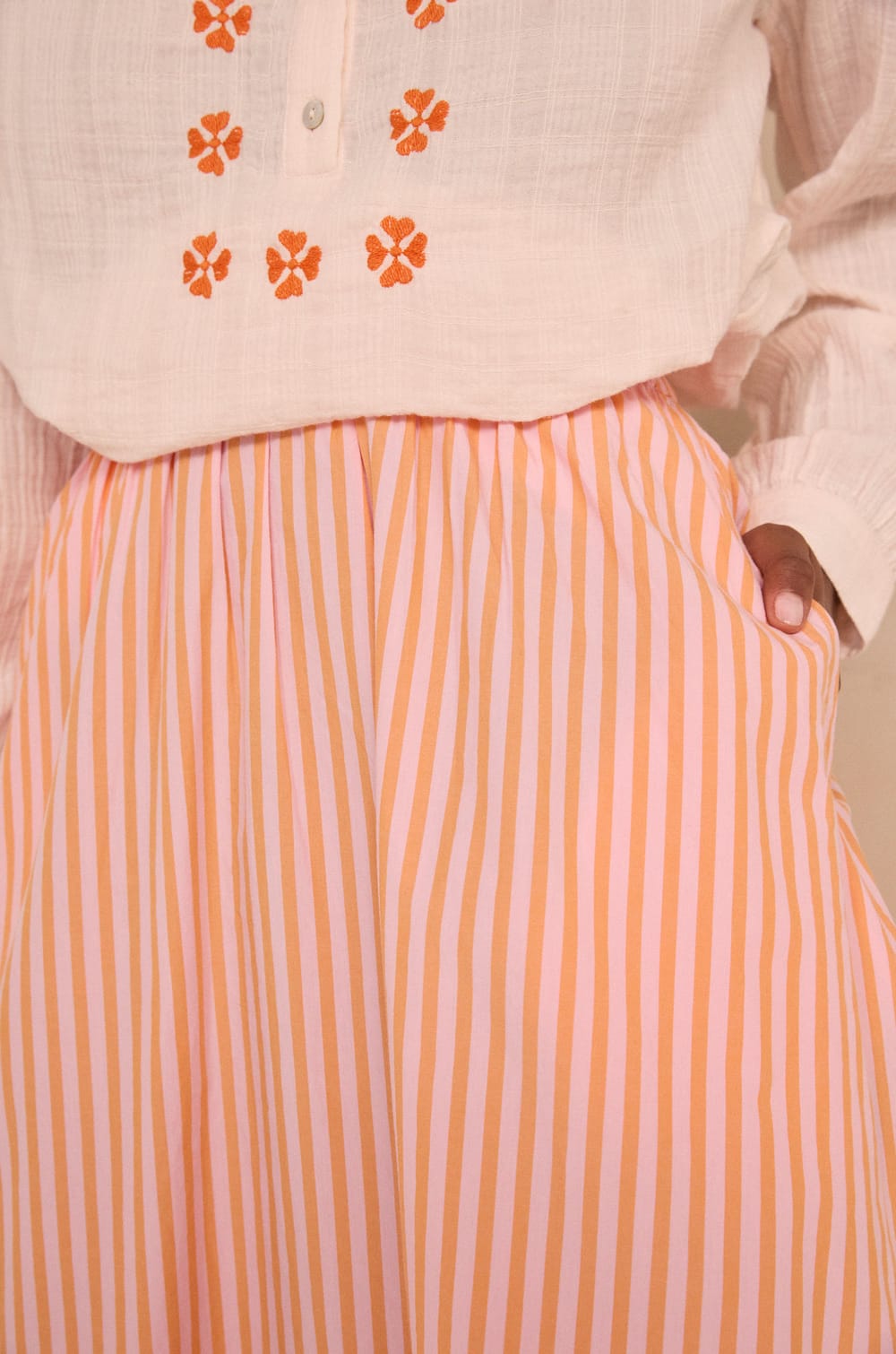 Cotton striped flowy midi skirt BRUNE;${refinementColor}