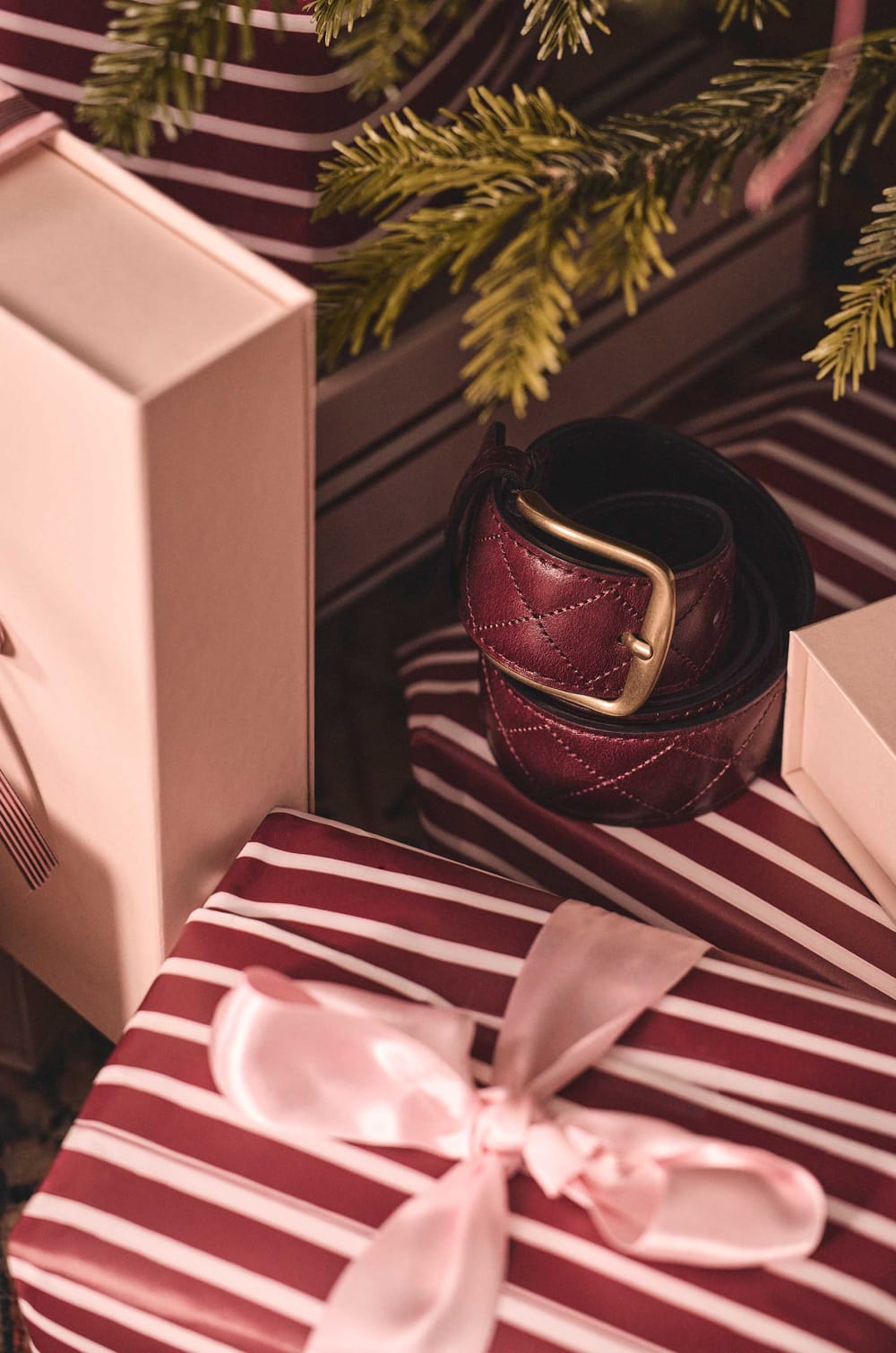 NELLY leather belt;${refinementColor}