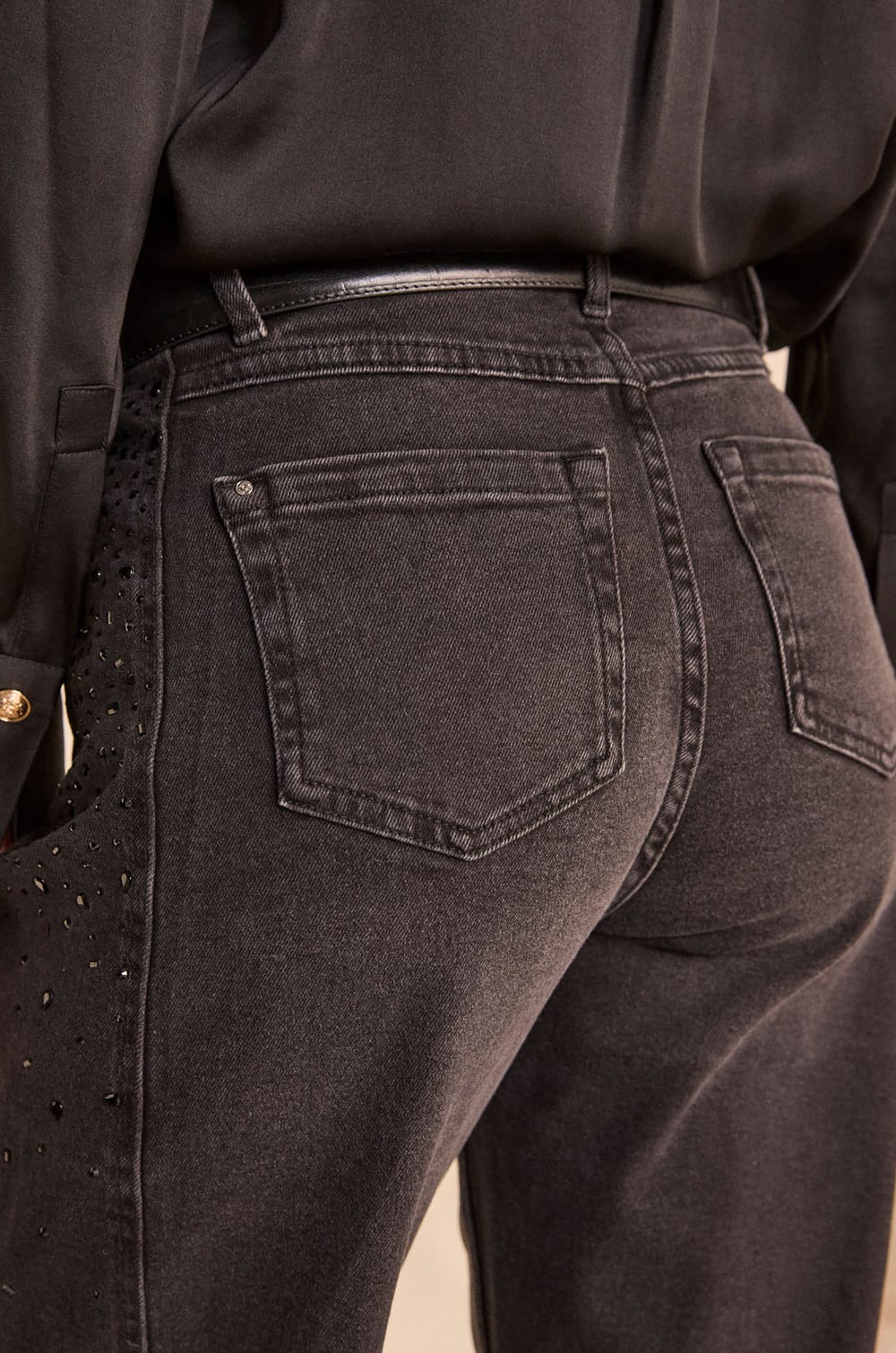 ROBINSON cotton blend denim pants;${refinementColor}