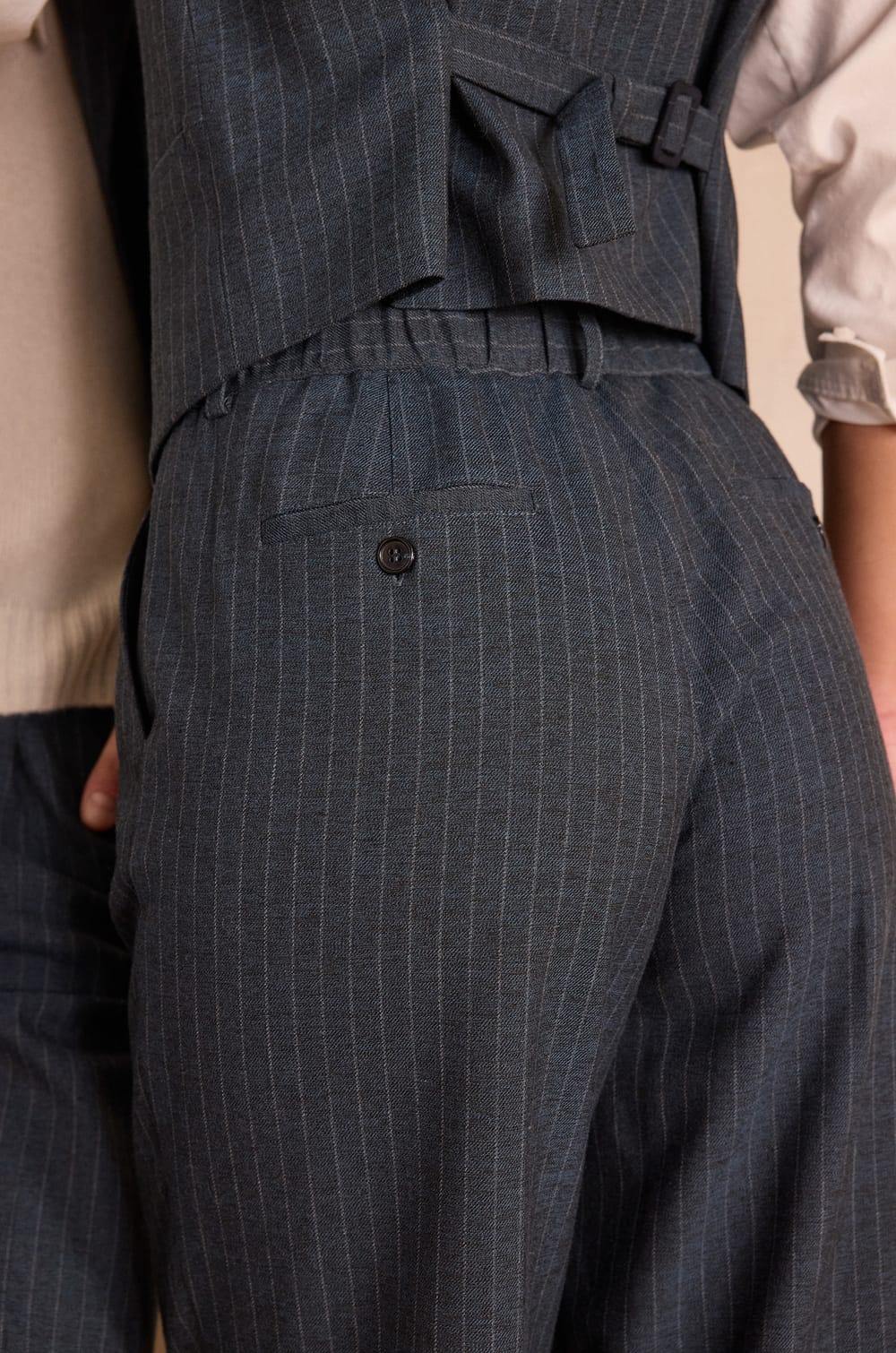 Pantalón ancho de sastre a rayas unisex APASIONANTE;${refinementColor}