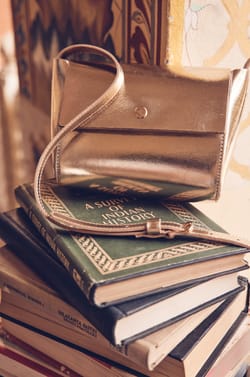 Sac GHOST MINI;${refinementColor}