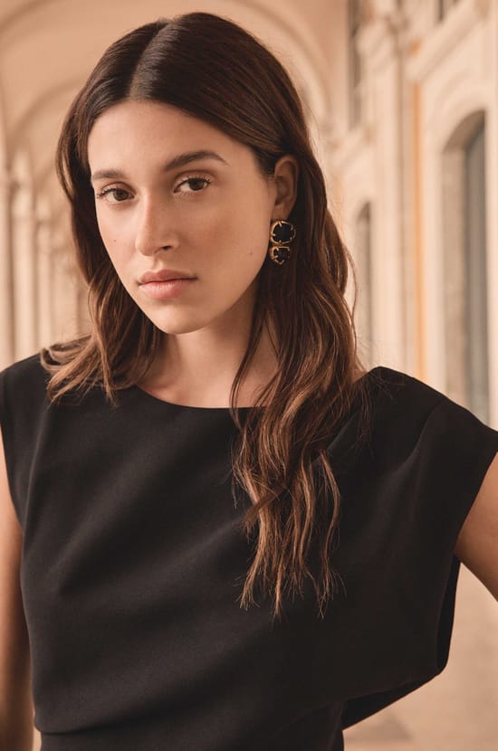 BIANCA straight dress with slit;${refinementColor}