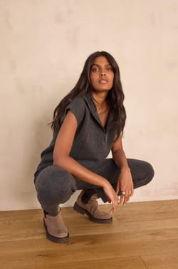 BERY jacket in 100% wool;${refinementColor}