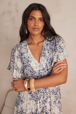 Robe CAMILLE;${refinementColor}