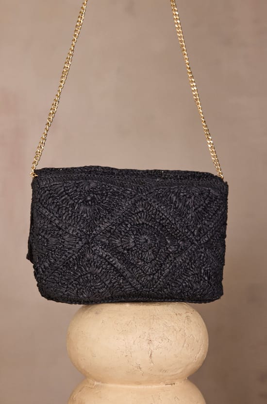 MARLON straw pouch;${refinementColor}