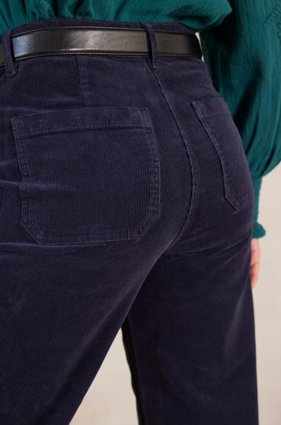 Pantalon SELYNA en velours;${refinementColor}