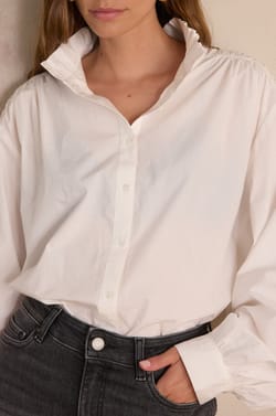 Blouse &agrave; col montant en 100% coton SIA;${refinementColor}