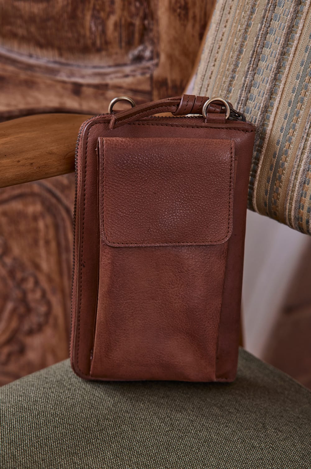 Portefeuille GASPARD TELEPHONE;${refinementColor}