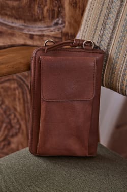 Portefeuille GASPARD TELEPHONE;${refinementColor}