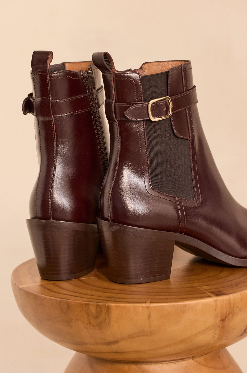 OCEANE leather heeled ankle boots;${refinementColor}
