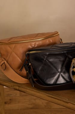 Fannyback GABY;${refinementColor}