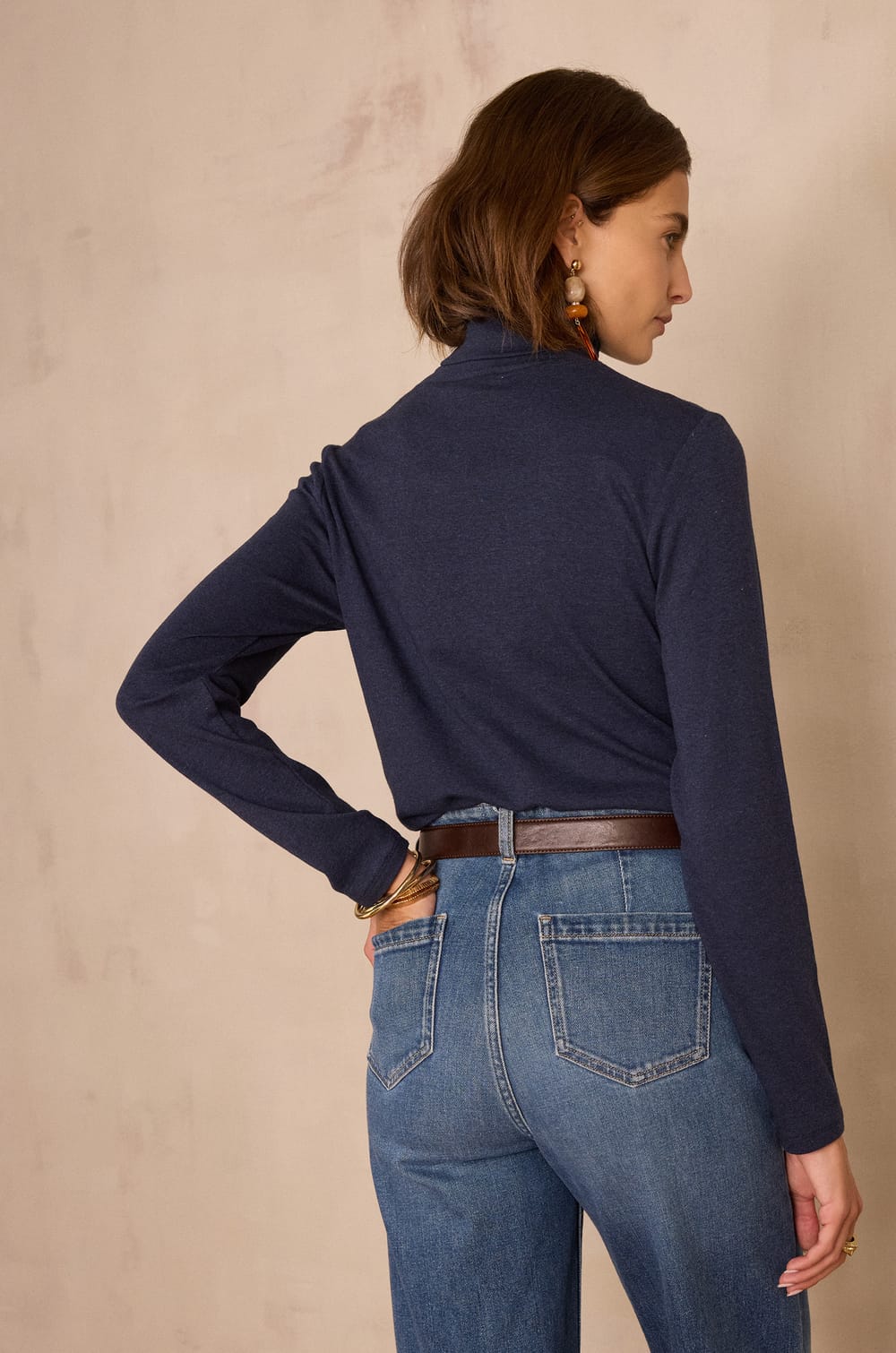 FERGUIE turtleneck T-shirt;${refinementColor}