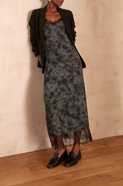 Robe CLARISSA;${refinementColor}