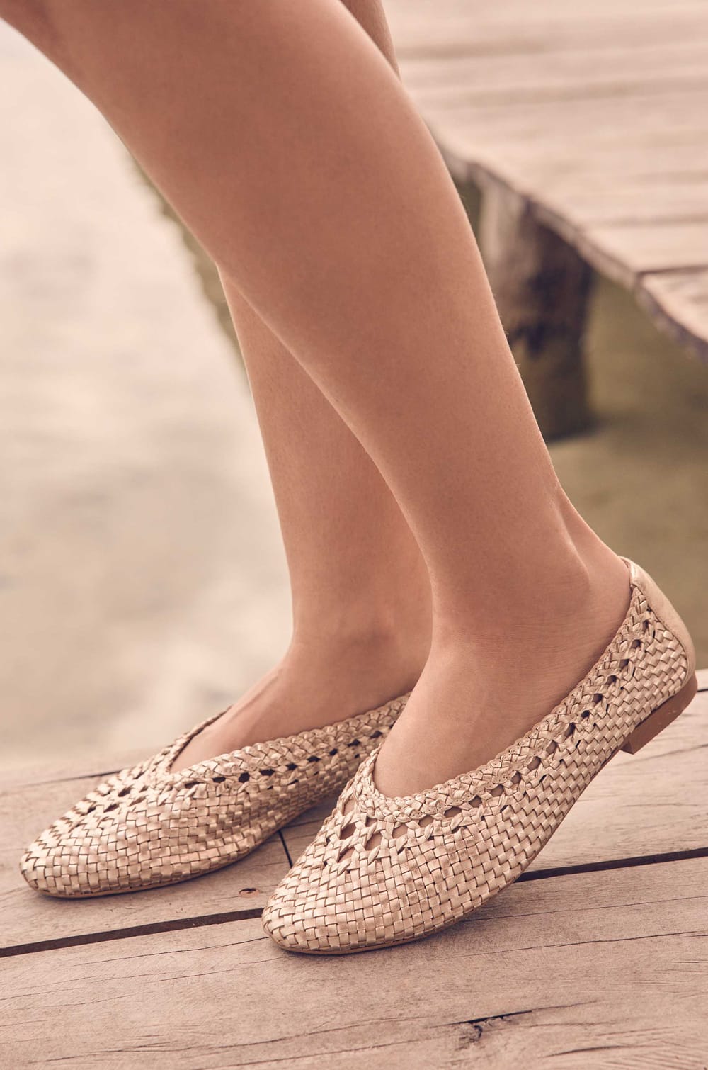 100% leather ballet flats SANTIAGO;${refinementColor}