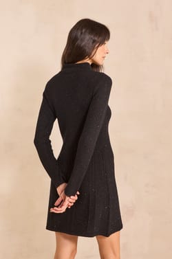 Black straight knit dress in mixed wool with sequins;${refinementColor}