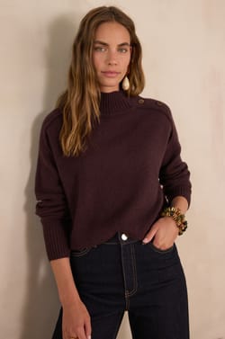 BRADLEY jumper in 100% cashmere with high neck;${refinementColor}