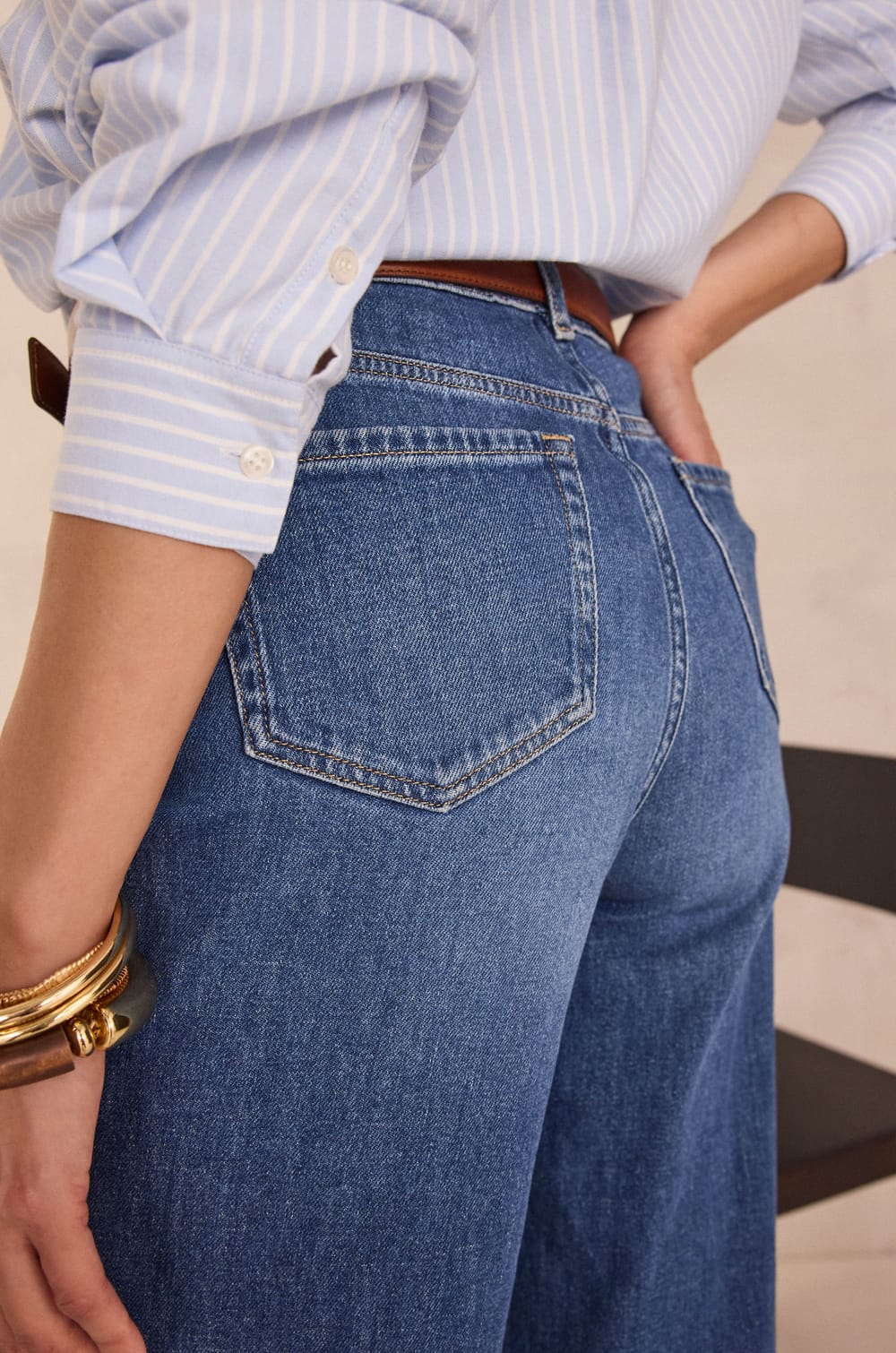 LISA wide-leg jeans;${refinementColor}