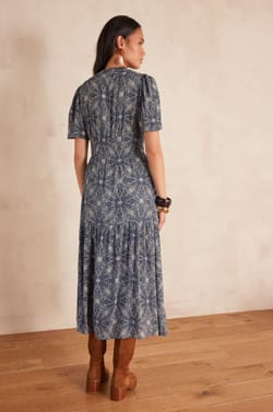 Robe LANA;${refinementColor}