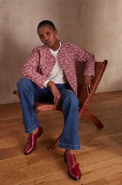 NINON flared jeans;${refinementColor}