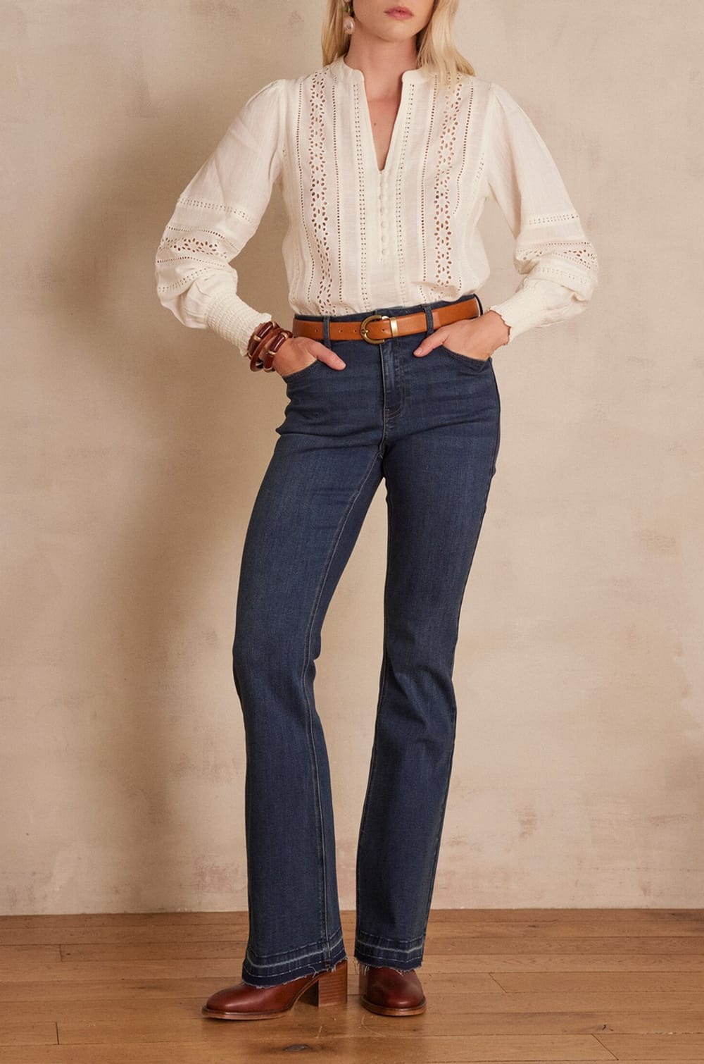 Jean bootcut ASTRID;${refinementColor}