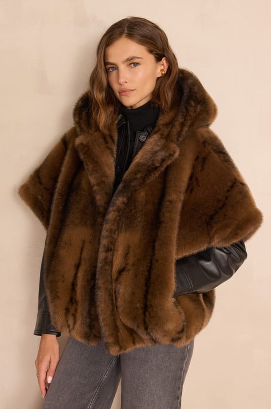 DAYANA Cape Coat;${refinementColor}