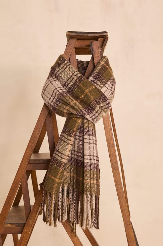 &Eacute;charpe tiss&eacute;e ROMAIN;${refinementColor}
