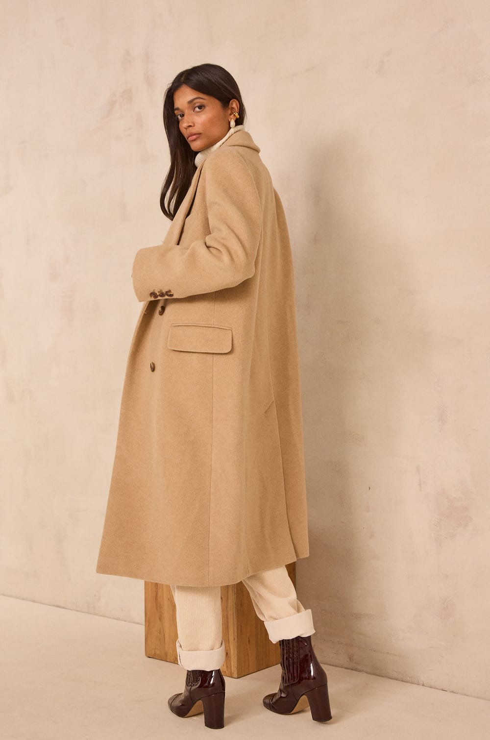 Long-sleeve wool coat CORENTIN;${refinementColor}