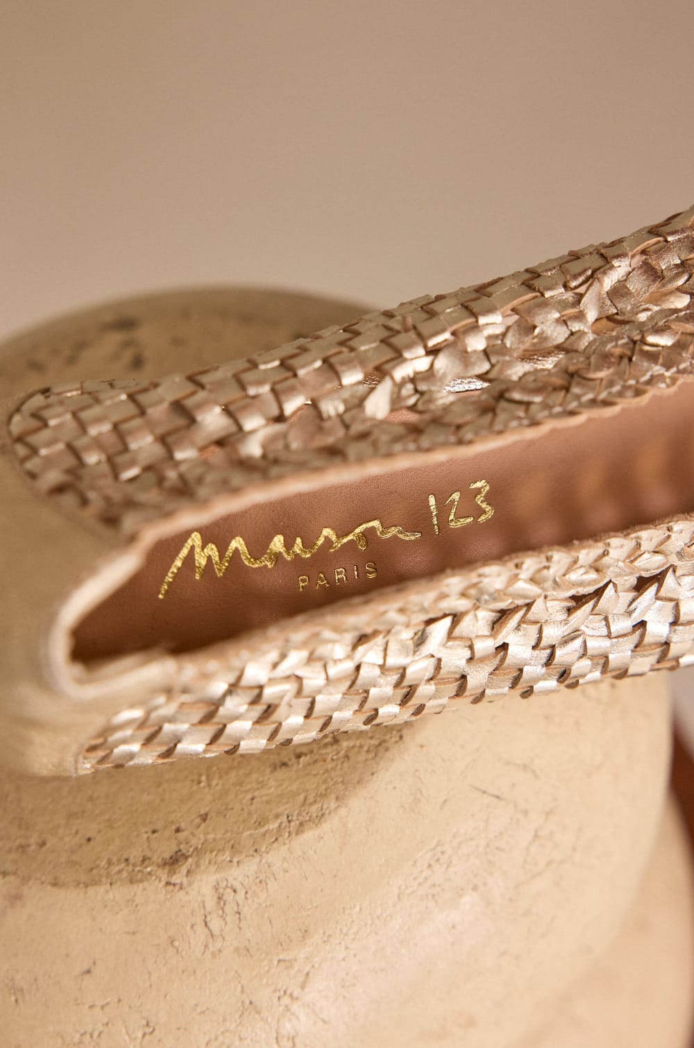 100% leather ballet flats SANTIAGO;${refinementColor}