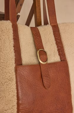 LOUIS leather tote bag;${refinementColor}