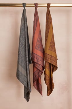 TESSA 100% silk scarf;${refinementColor}