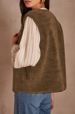 SABRINA sleeveless jacket;${refinementColor}